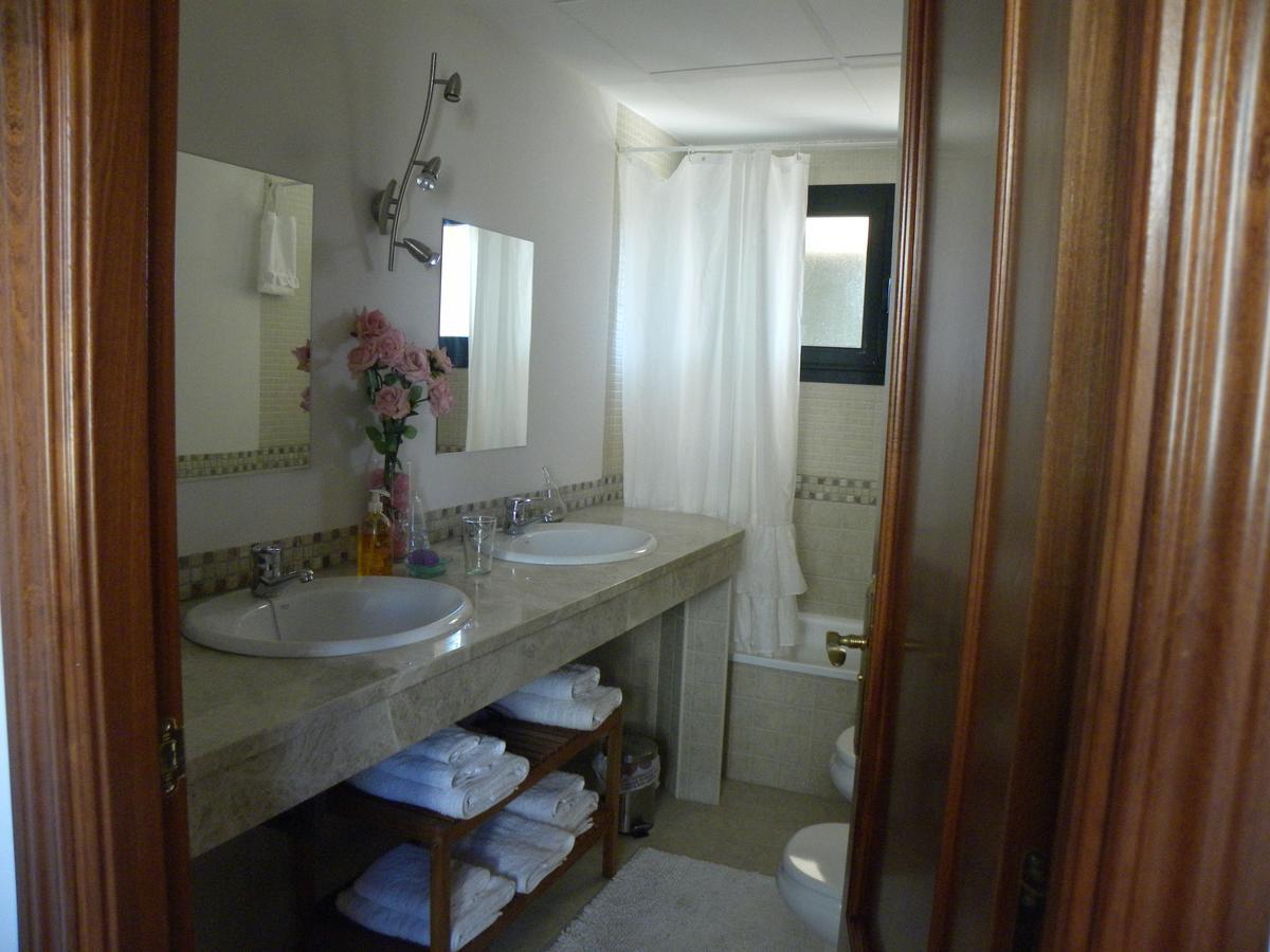 El Jardin De Los Gatos Apartament Caces 外观 照片